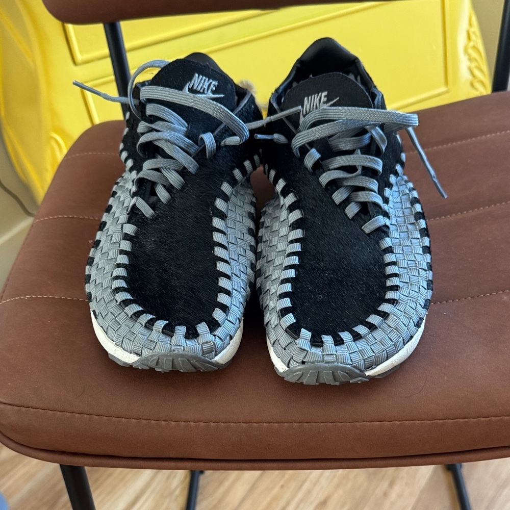 Nike Air 2023 Footscaoe  air woven Black and Gray Design Shoes